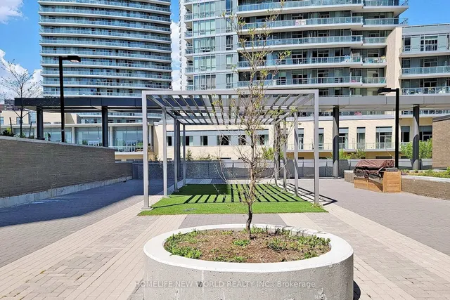 Additional image 36 of 56 Forest Manor Rd Unit 501