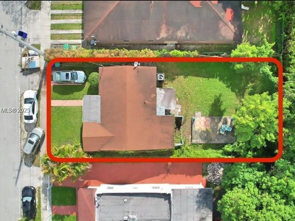 1770 NW 51st Ter, Miami, FL 33142