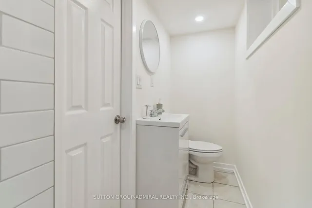 Additional image 37 of 106 Humber Blvd