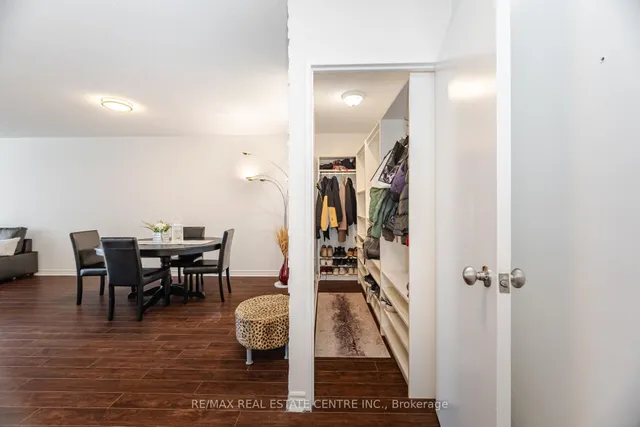 Additional image 28 of 299 Mill Rd Unit 409