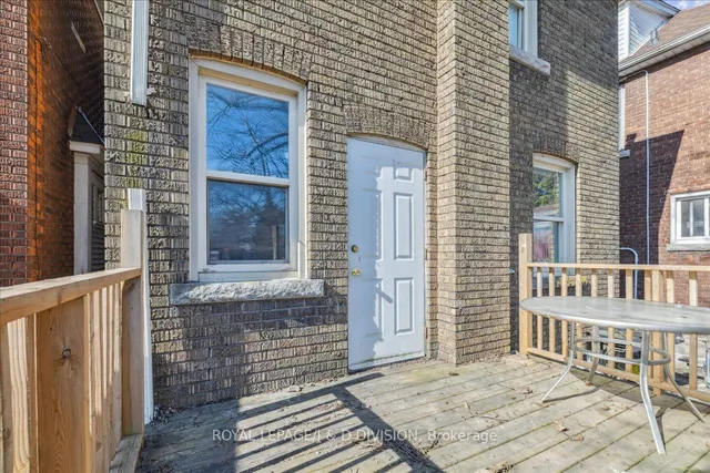 Additional image 36 of 59 Paisley Ave Unit Ave S