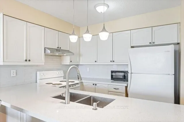 Additional image 18 of 890 Sheppard Ave Unit 517