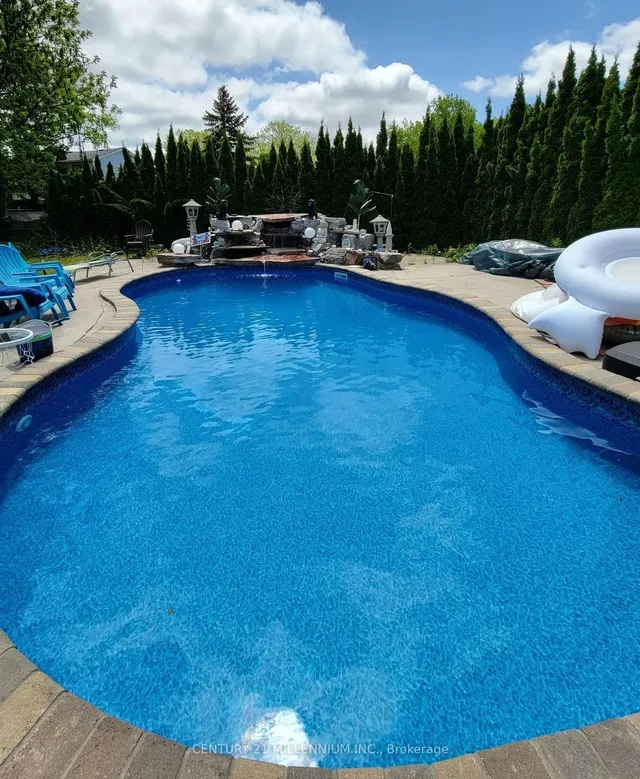 Additional image 40 of 15 Benary Cres
