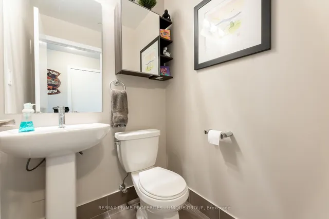 Additional image 4 of 99 The Donway W Rd Unit 405