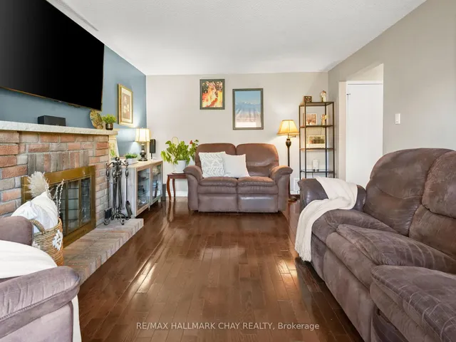 Additional image 19 of 24 Mansion St