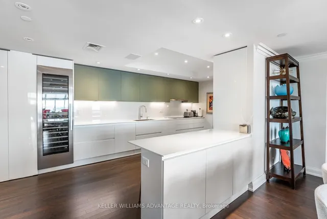 Additional image 37 of 211 Queens Quay Unit 905/906