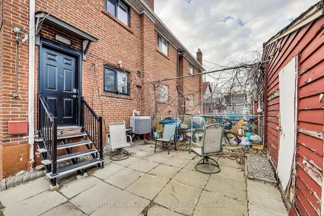 Additional image 45 of 205 Bathurst St