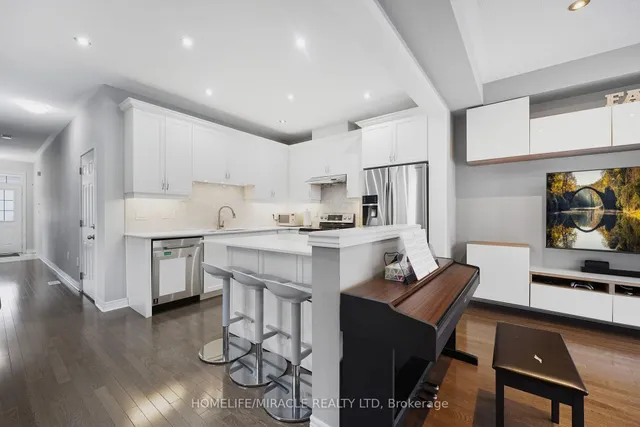 Additional image 15 of 36 Bernadino St