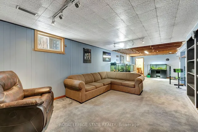 Additional image 17 of 119 David Ave