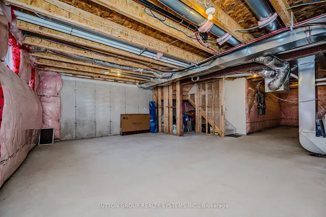 Additional image 27 of 230 Avonsyde Blvd Unit 37