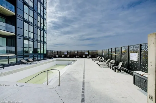 Additional image 11 of 108 Garment St Unit 1810