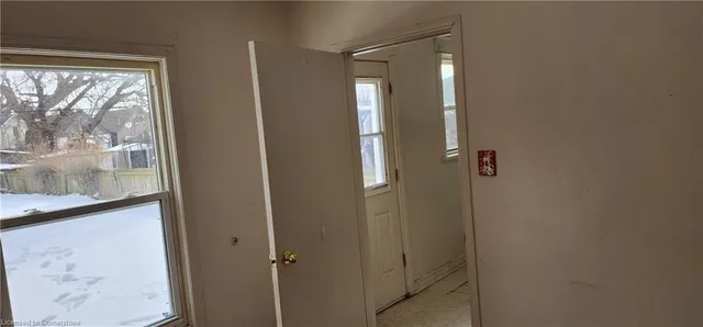 Additional image 8 of 108 Niagara St