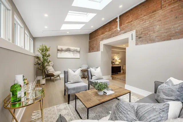 Additional image 9 of 15 Scarth Rd Unit 1