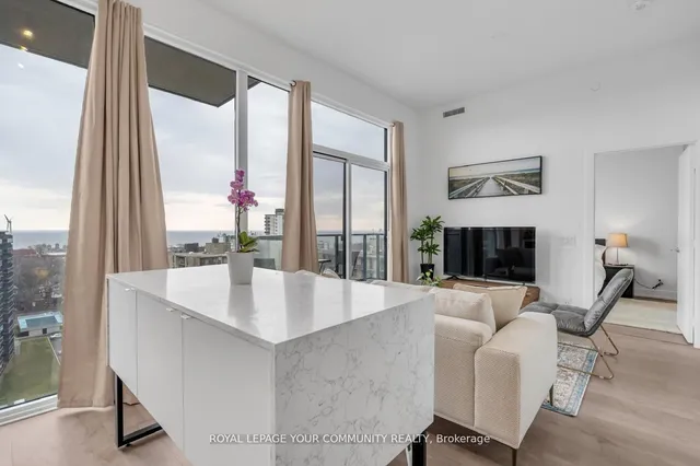 Additional image 9 of 270 Dufferin St Unit 1106