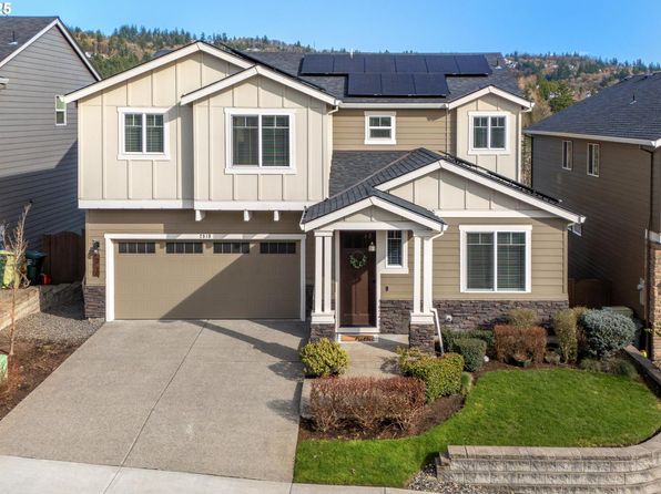 2910 NW Parkhurst Ter, Portland, OR 97229