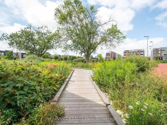 Additional image 41 of 55 Thomas Mulholland Dr Unit 8