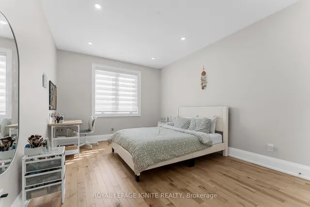 Additional image 35 of 83 Foxwell St