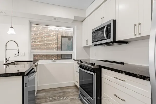 Additional image 10 of 1088 Avenue Rd