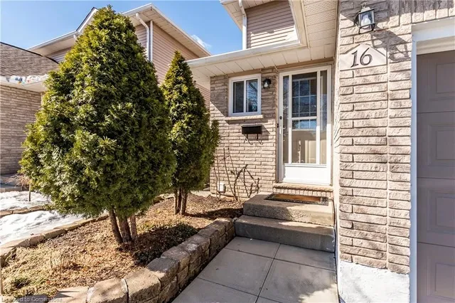 Additional image 4 of 610 Barton St Unit 16