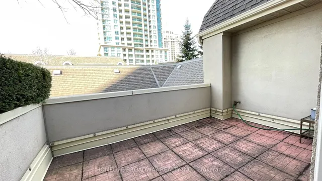 Additional image 31 of 1 Rean Dr Unit 8