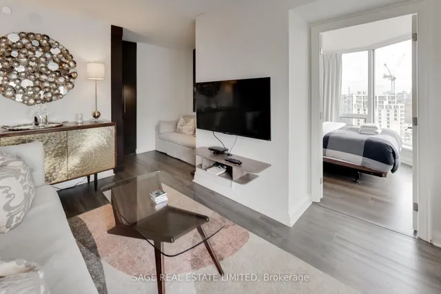 Additional image 13 of 155 Yorkville Ave Unit 2704