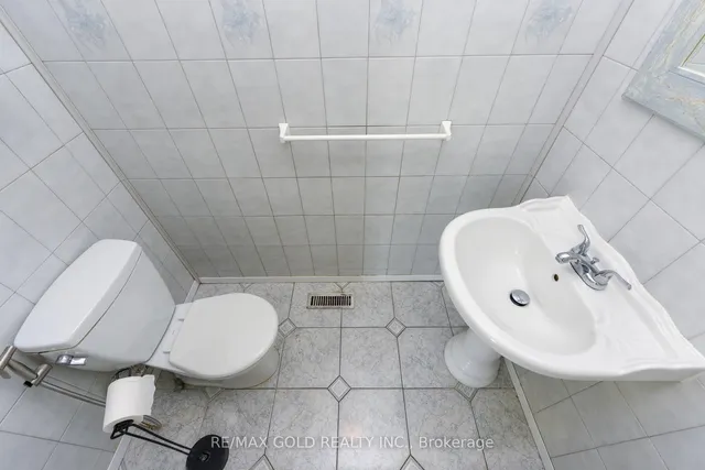 Additional image 36 of 7707 Netherwood Rd