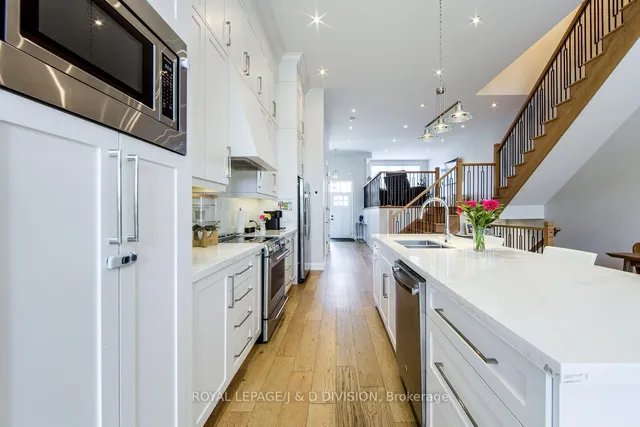 Additional image 18 of 76 Twenty Ninth St