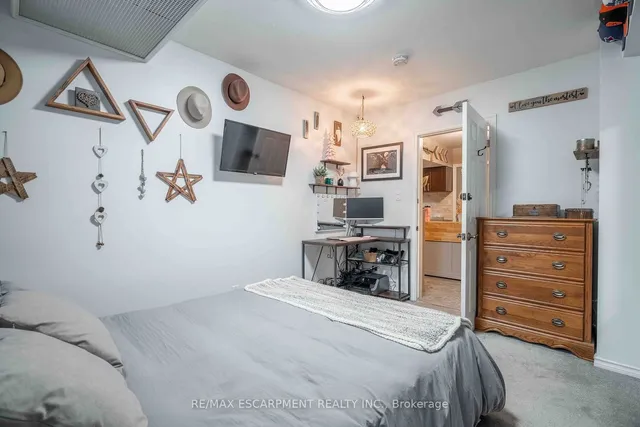 Additional image 24 of 356 HUNTER St Unit 9