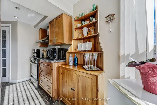 Additional image 16 of 330 Mill St Unit 304