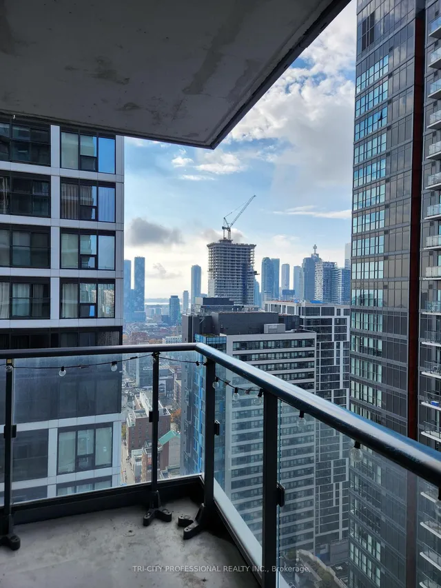 Additional image 8 of 251 Jarvis St Unit 3605