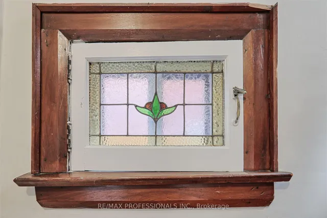 Additional image 5 of 260 Windermere Ave