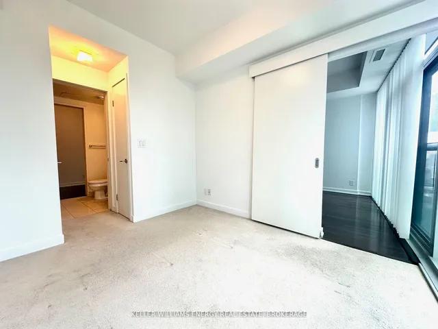 Additional image 14 of 12 York St Unit 1409