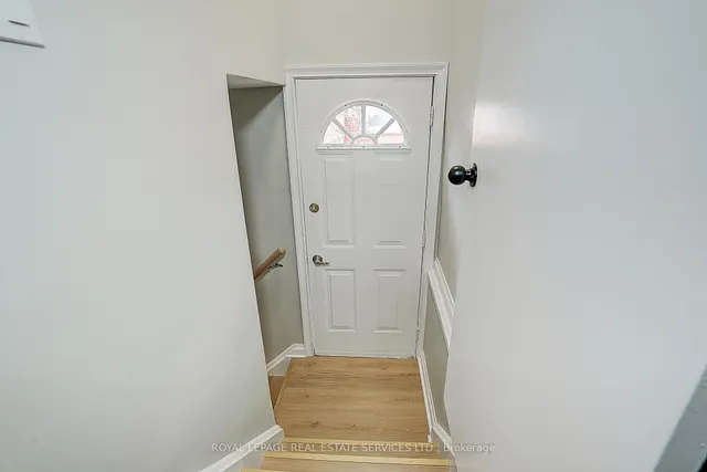 Additional image 27 of 8 Bellvare Cres