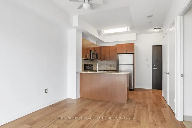 Additional image 3 of 25 Cole St Unit 525