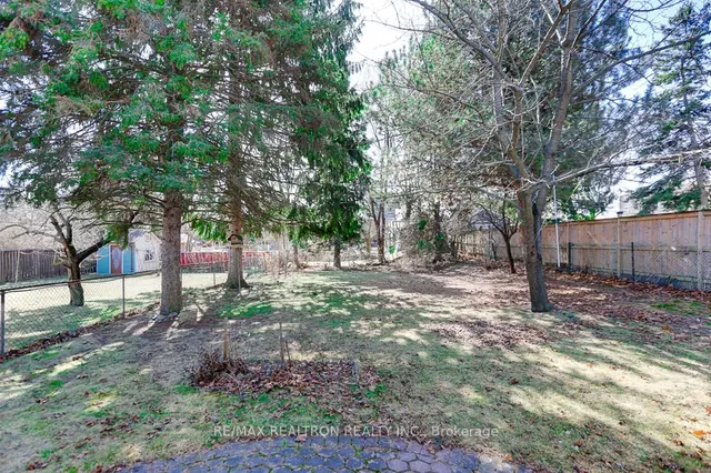 Additional image 29 of 59 Dunelm St