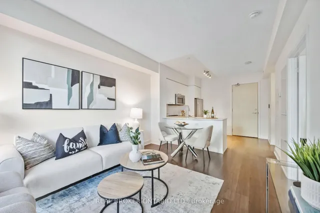 Additional image 11 of 30 Roehampton Ave Unit 406