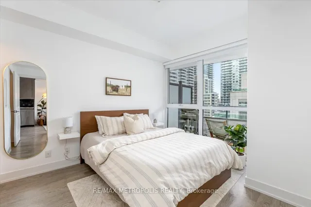 Additional image 11 of 11 Lillian St Unit 808