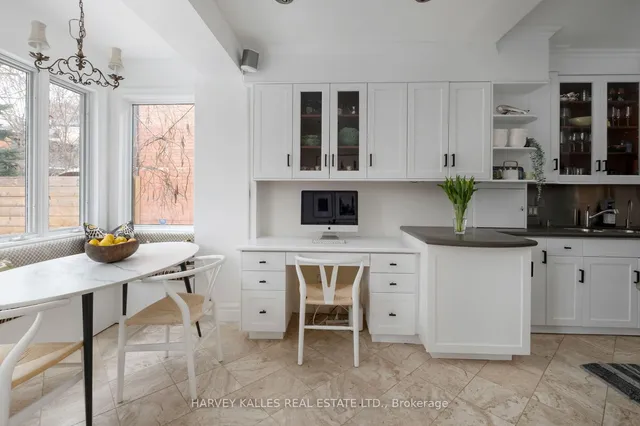 Additional image 19 of 296 Glen Rd