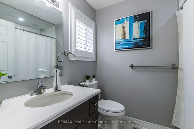 Additional image 25 of 616 Florencedale Cres