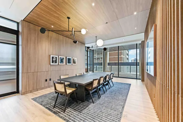 Additional image 31 of 55 Charles St Unit 4204