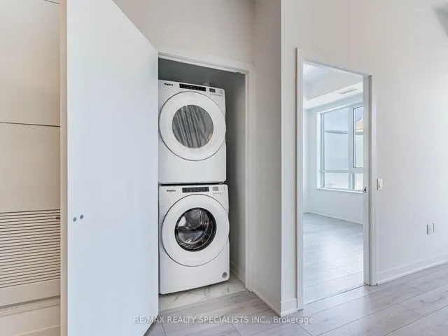 Additional image 37 of 395 Dundas St Unit LPH20