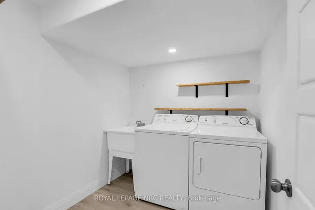 Additional image 25 of 290 Barton St Unit 30