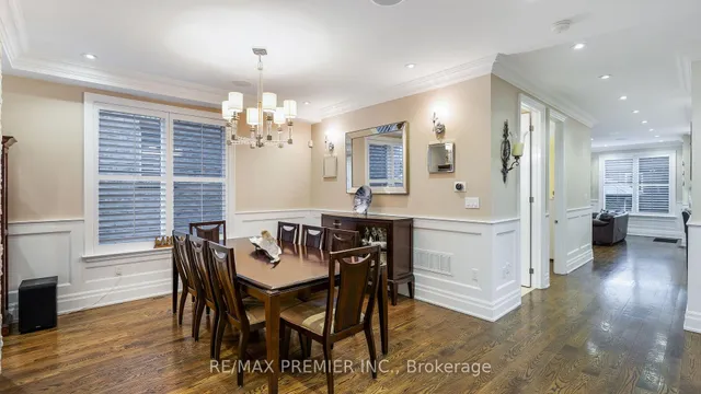 Additional image 9 of 1166 Glengrove Ave