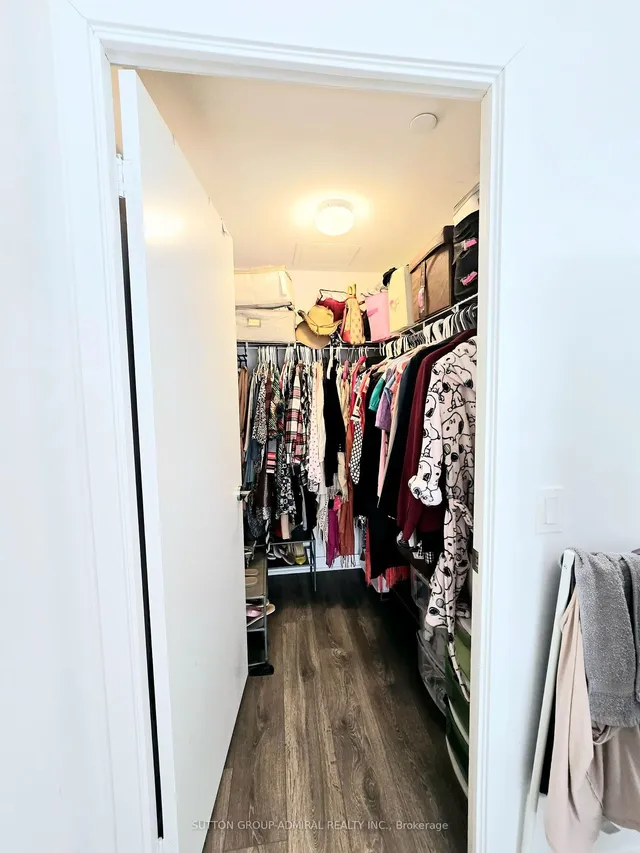 Additional image 39 of 195 Redpath Ave Unit 1009