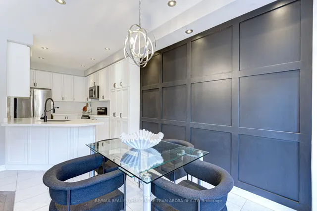 Additional image 8 of 37 Coastline Dr