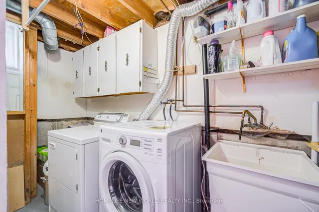 Additional image 41 of 46 Moorehouse Dr