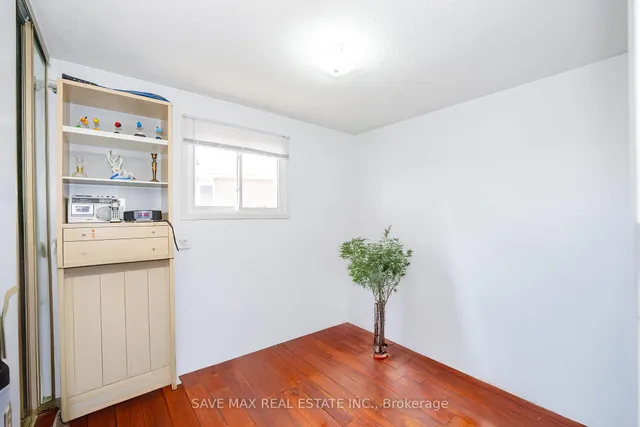 Additional image 17 of 12 Histon Cres