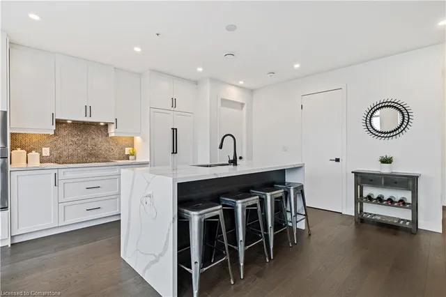 Additional image 8 of 455 Charlton Ave Unit 603