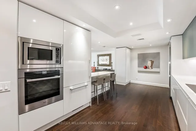 Additional image 40 of 211 Queens Quay Unit 905/906
