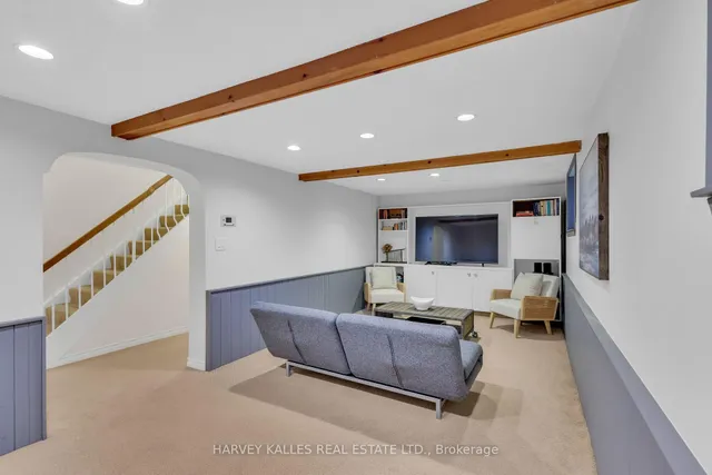 Additional image 38 of 27 Peveril Hill